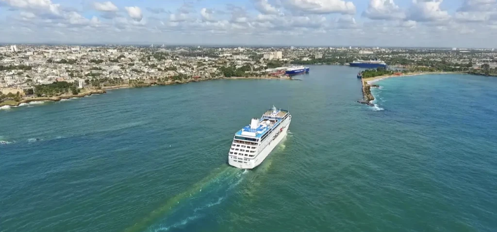 Santo Domingo cruise port