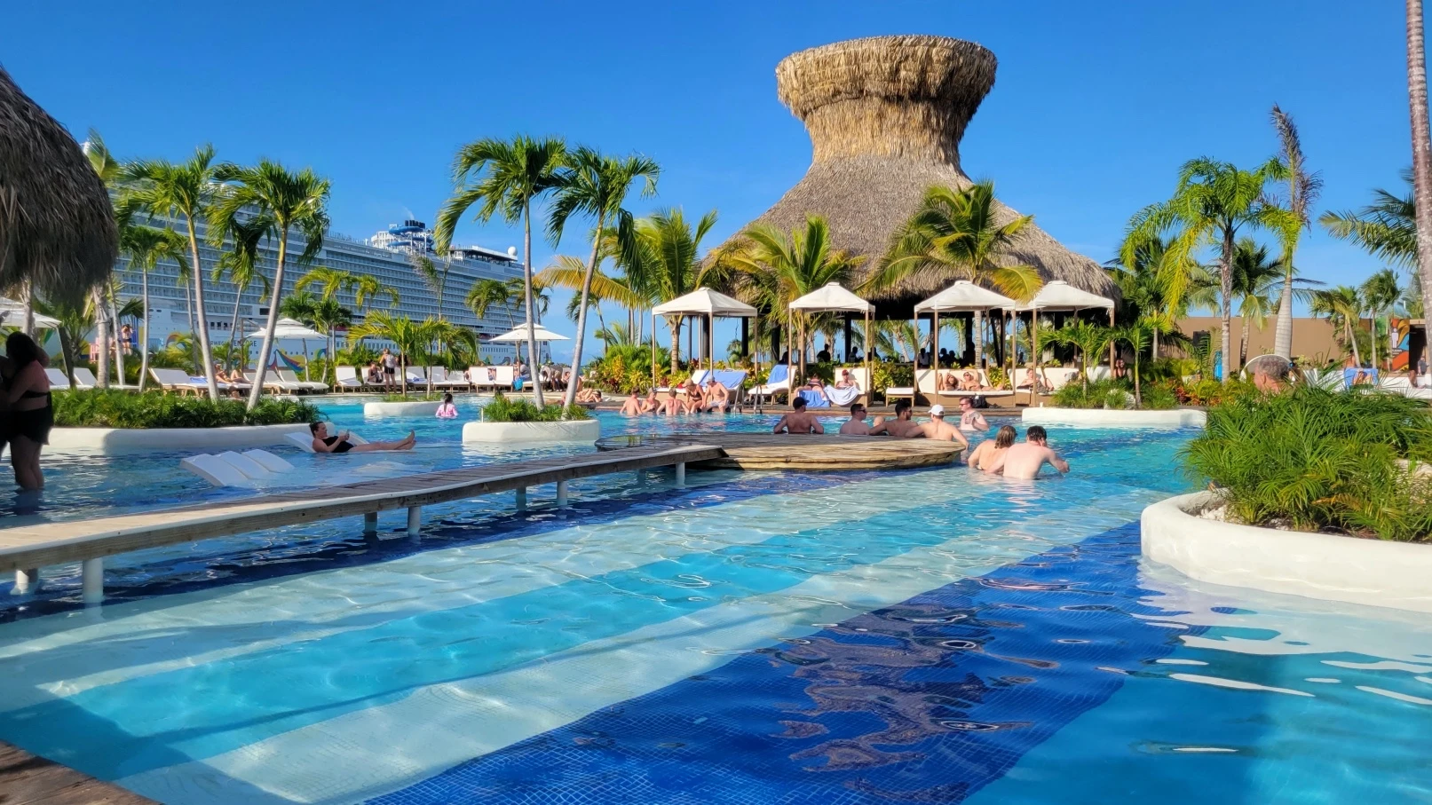 Taino Bay cruise port